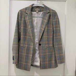 Brand New H&M checked jacket in Size 2